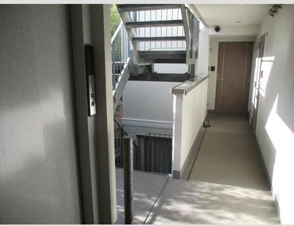 19/30 バルコニー