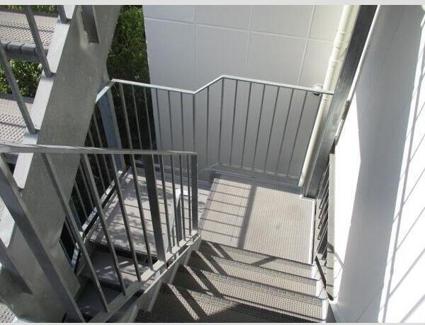 20/30 バルコニー