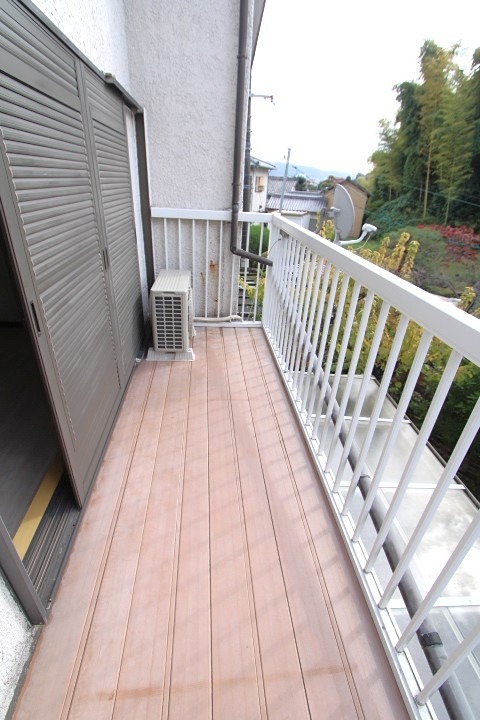 20/27 バルコニー