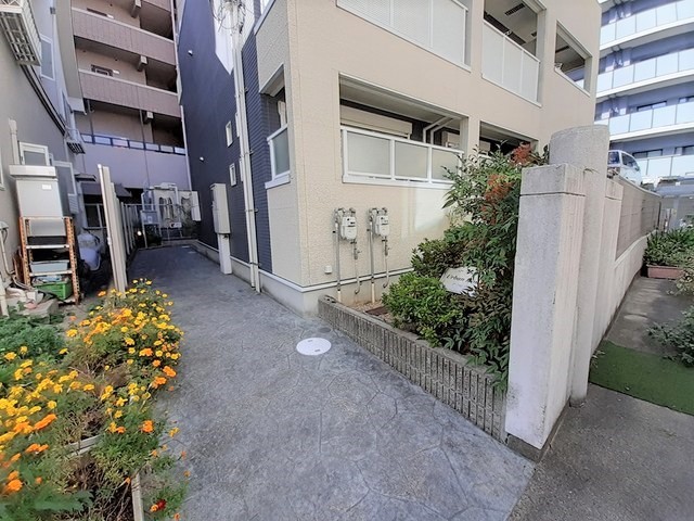 2/5 エントランス