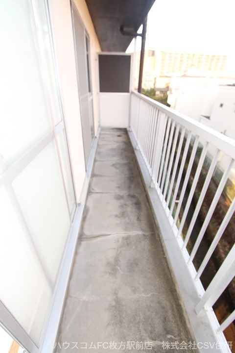 18/24 バルコニー