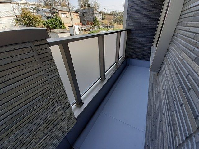13/23 バルコニー