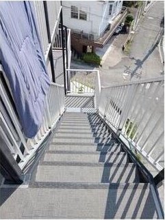 17/21 エントランス