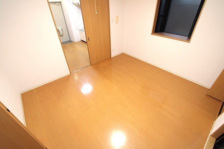 2/4 エントランス