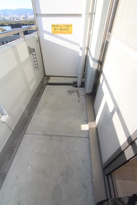19/24 バルコニー