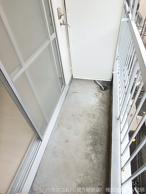 13/17 バルコニー