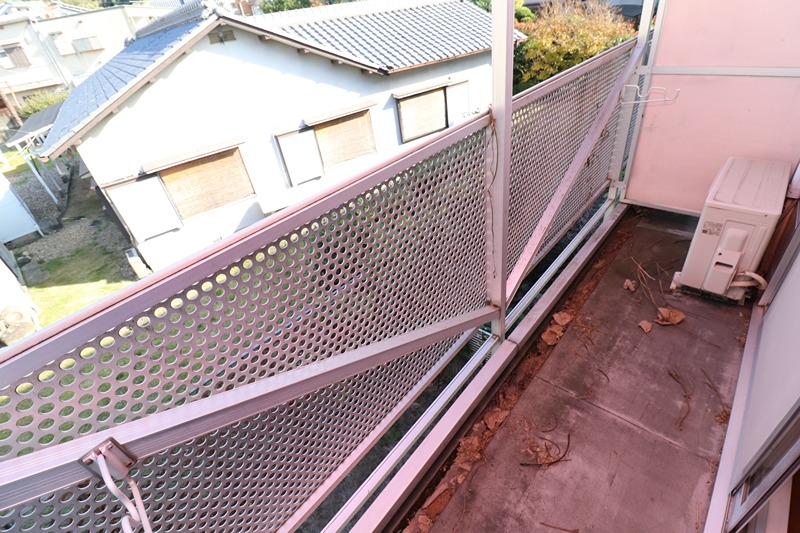 20/28 バルコニー