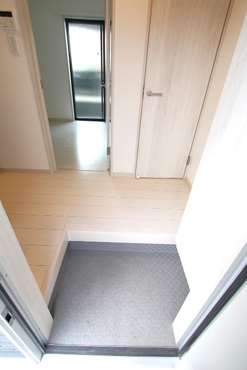 6/18 玄関