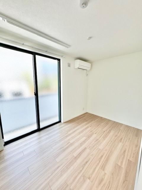 16/19 エントランス