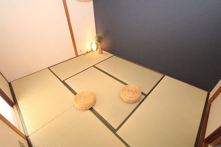 24/26 エントランス