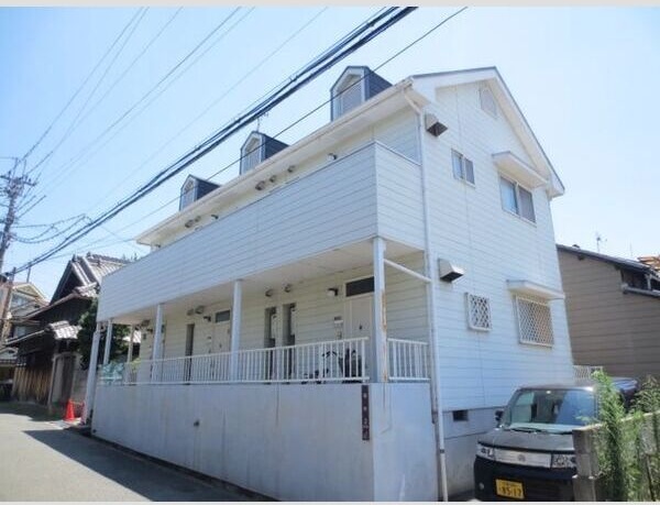 16/18 エントランス