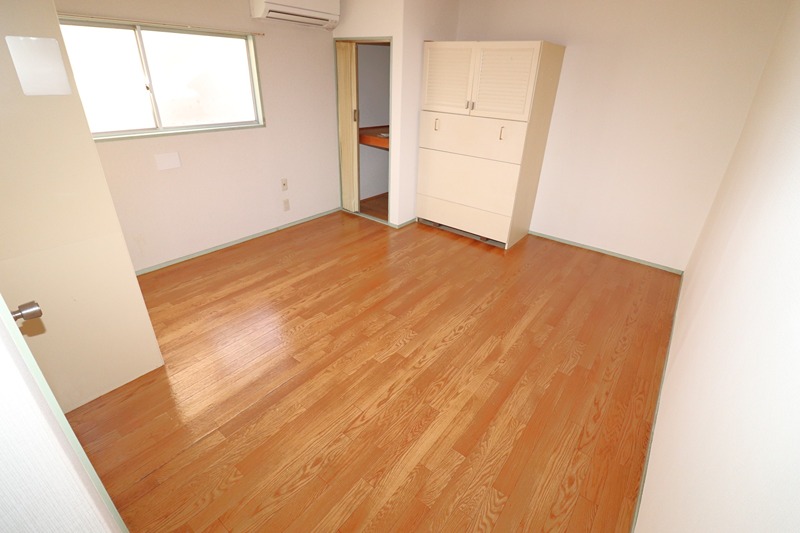 2/4 エントランス