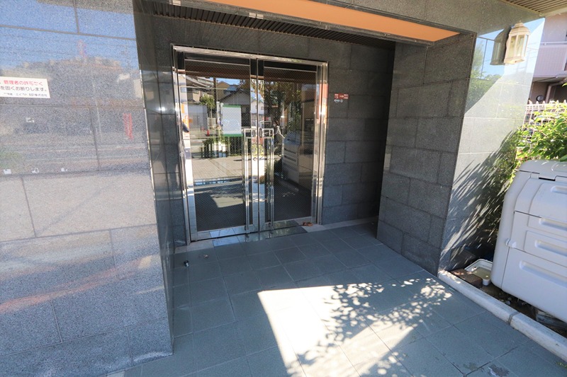 19/21 エントランス