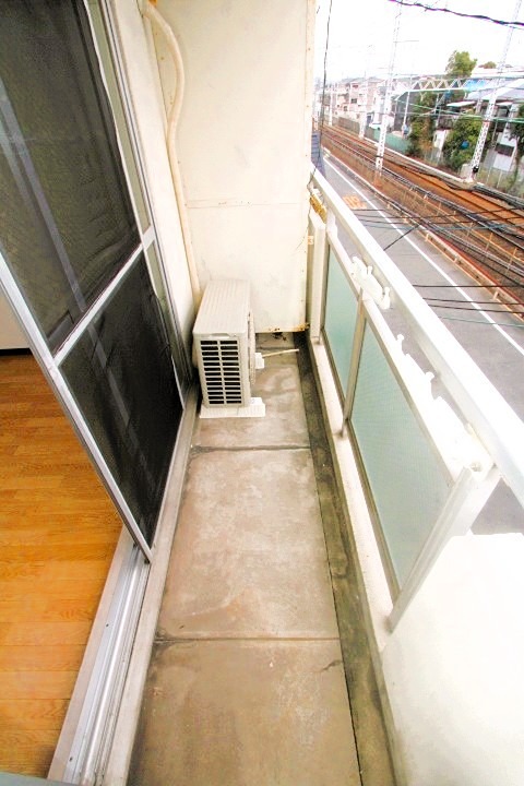 18/22 バルコニー