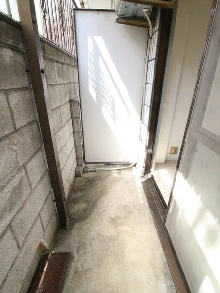 20/30 バルコニー