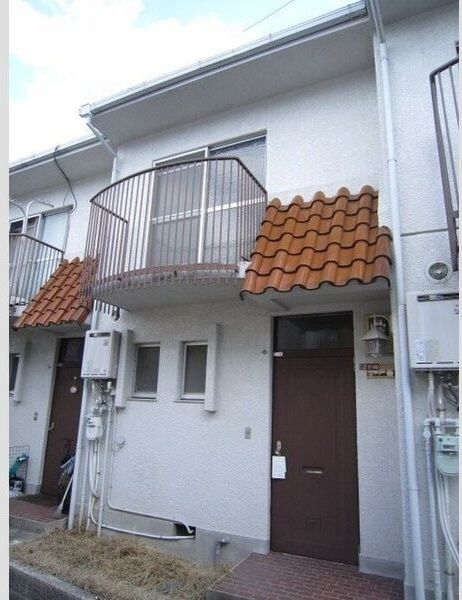 25/30 エントランス