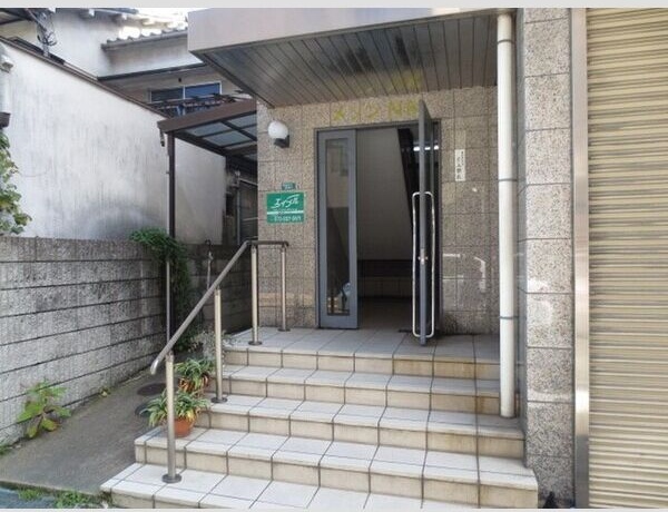 4/6 エントランス