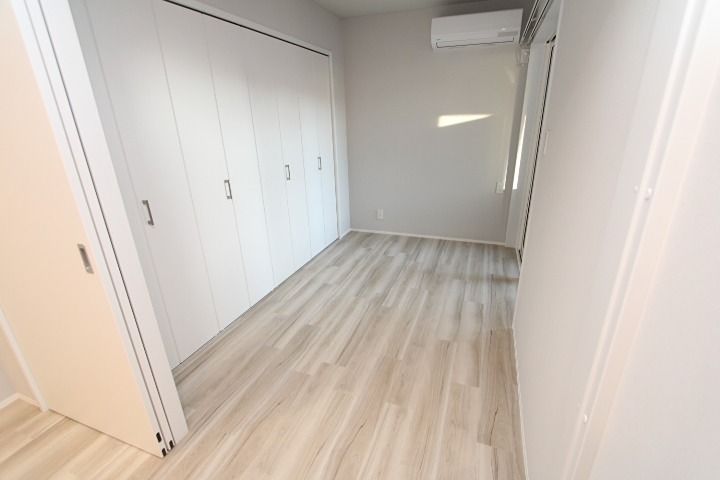 22/24 エントランス