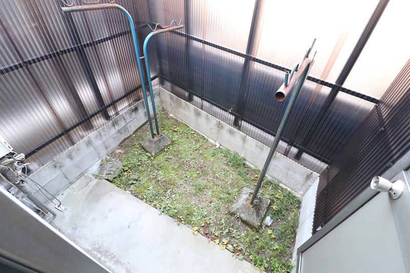 13/18 バルコニー