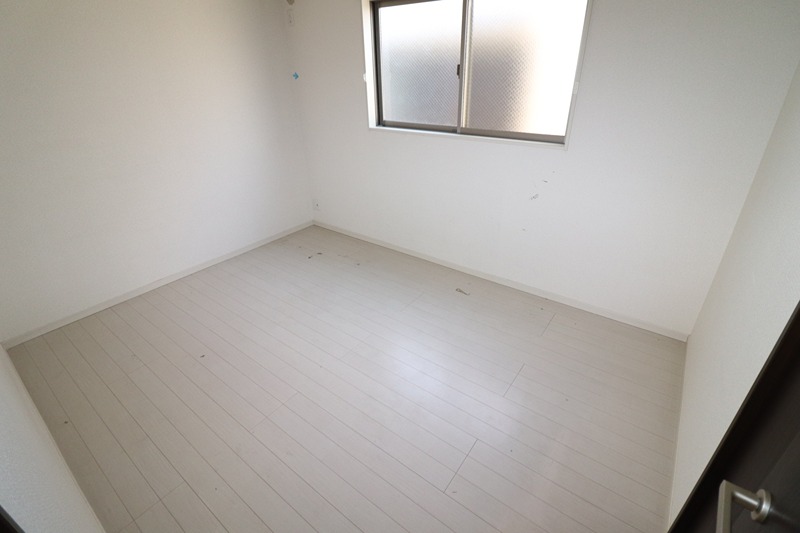 2/4 エントランス