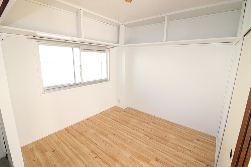 18/21 エントランス