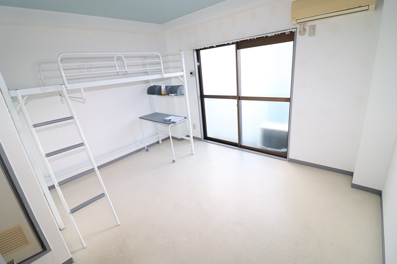 15/17 エントランス