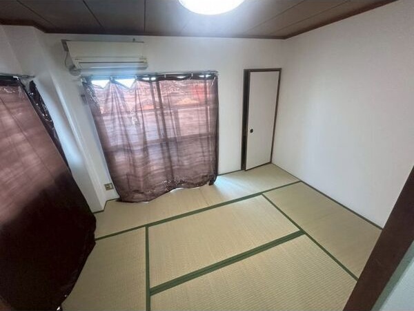 14/16 エントランス