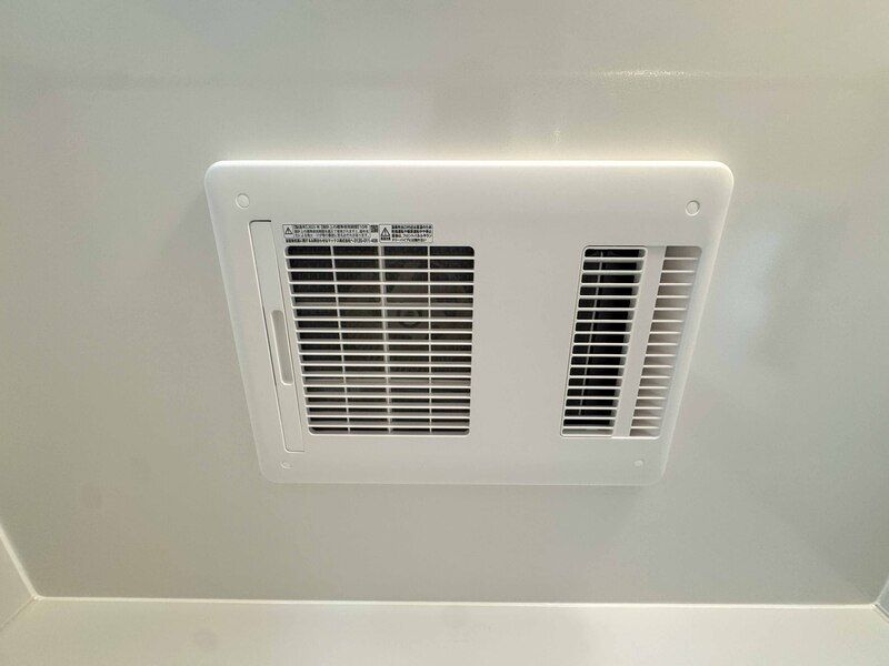 18/23 バルコニー