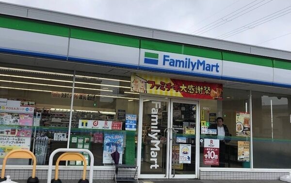 14/21 エントランス