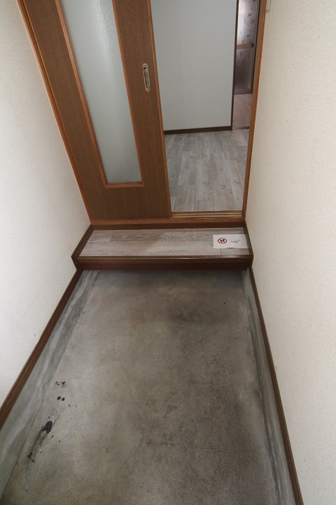 15/18 エントランス