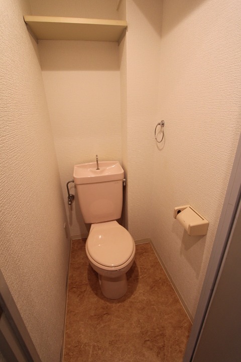 16/24 トイレ