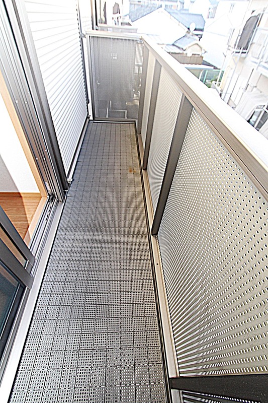 13/17 バルコニー