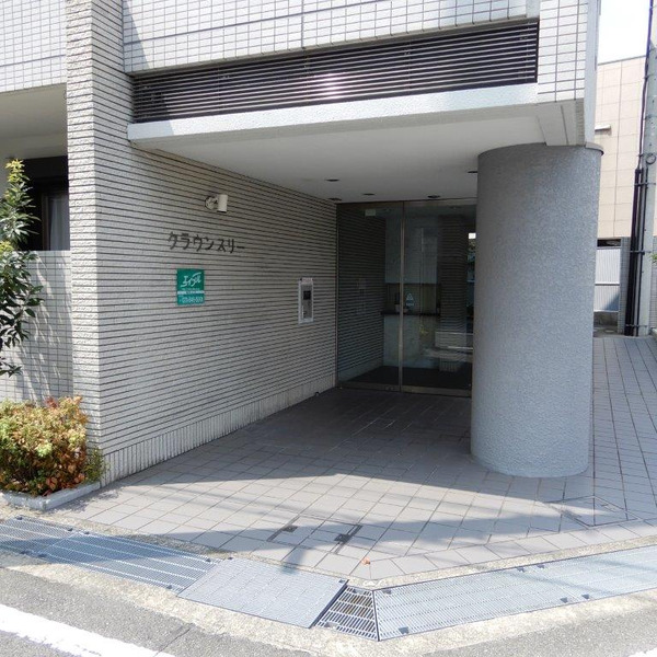 3/5 エントランス