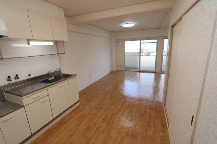 2/22 リビング/ダイニング