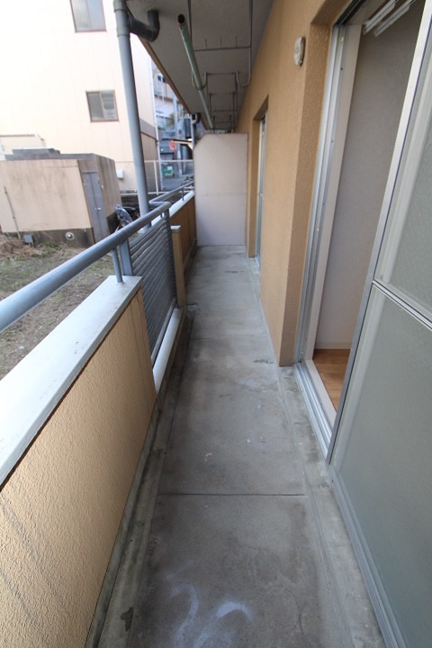 18/24 バルコニー