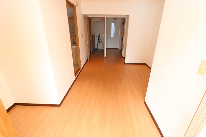 17/19 エントランス