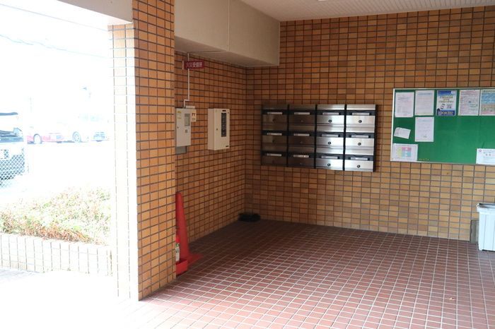 21/29 エントランス