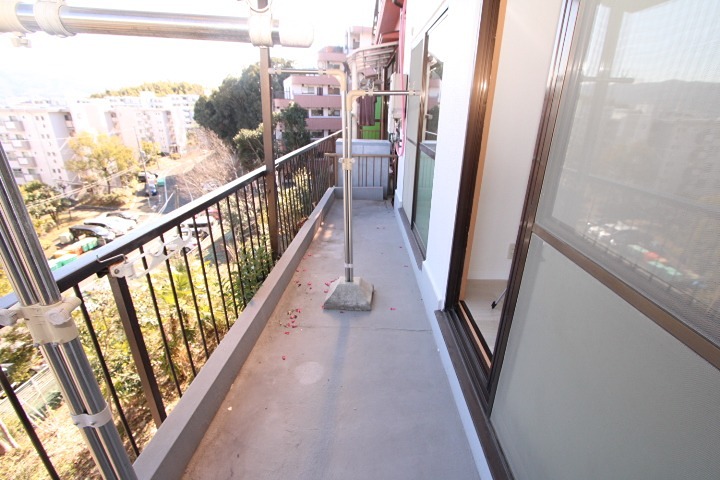 16/22 バルコニー