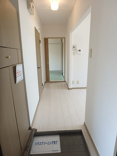 15/29 玄関