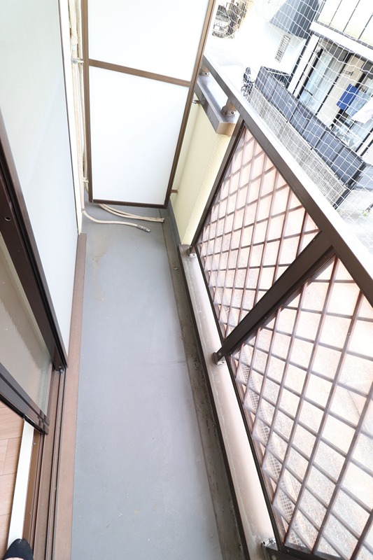 15/22 バルコニー