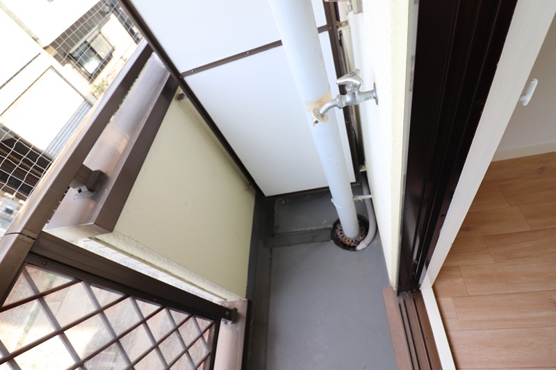 14/22 バルコニー