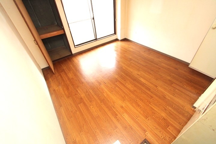 17/19 エントランス