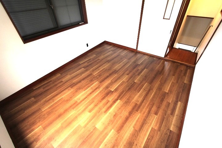 2/4 エントランス