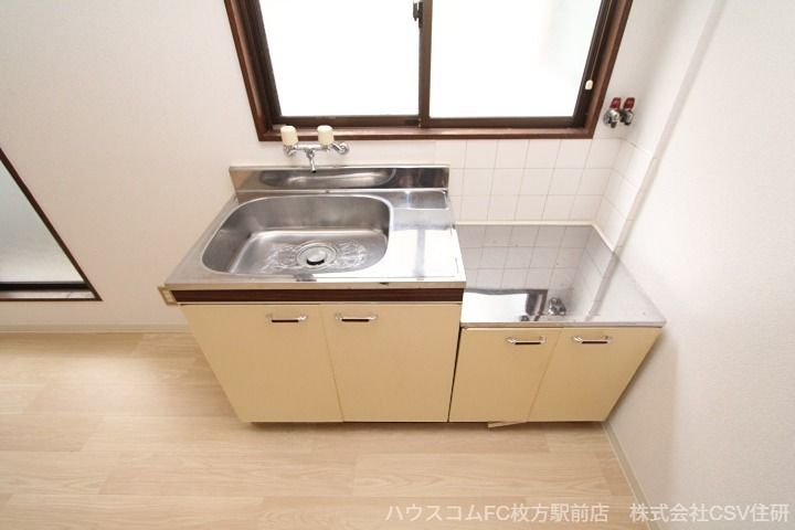 16/18 エントランス