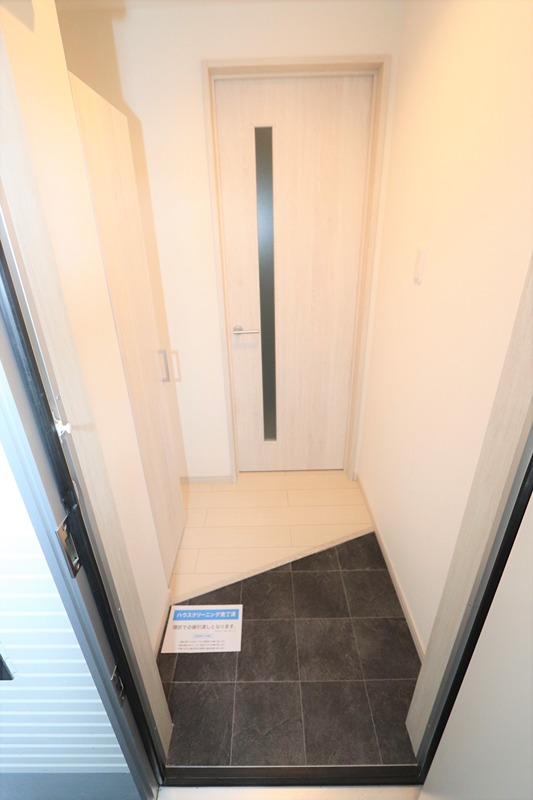 5/19 玄関