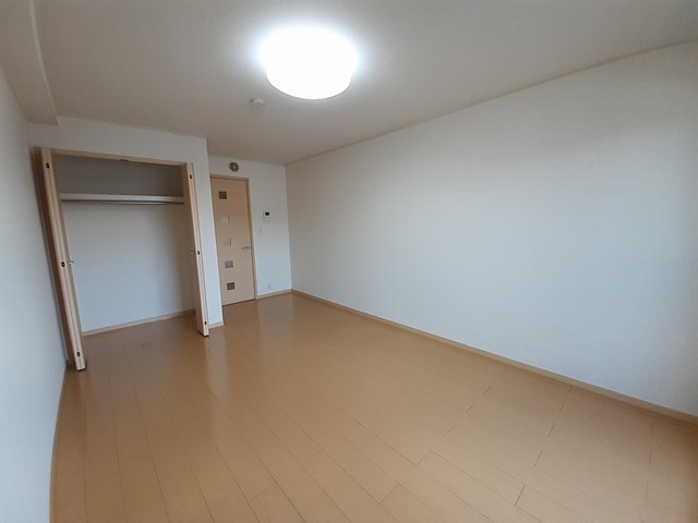 19/22 エントランス