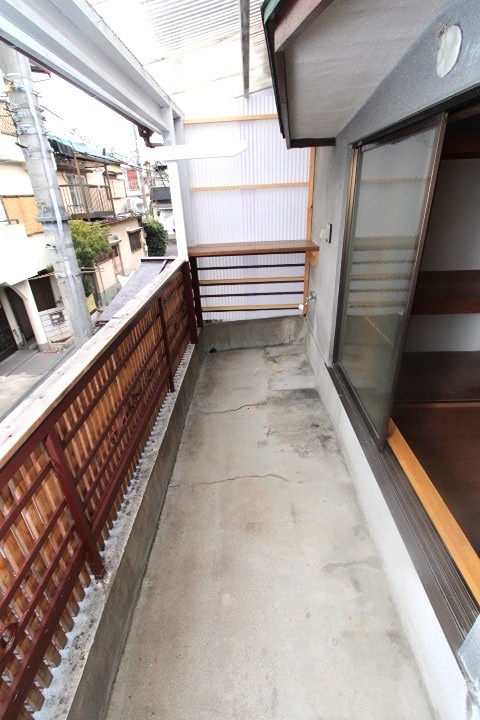 17/23 バルコニー