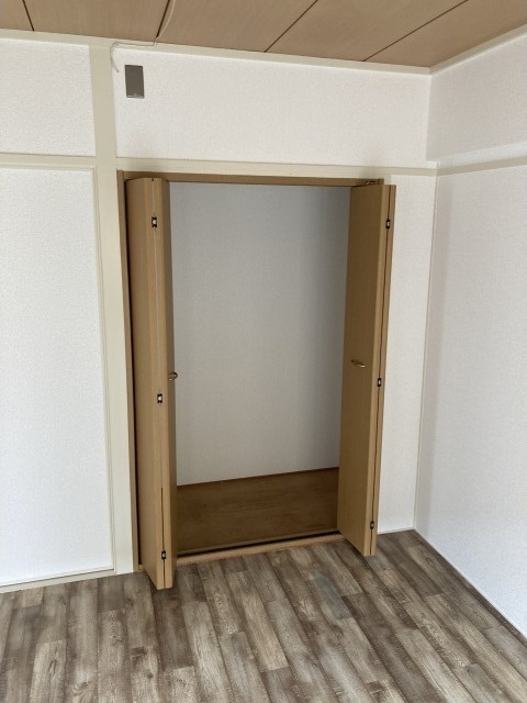 25/30 エントランス