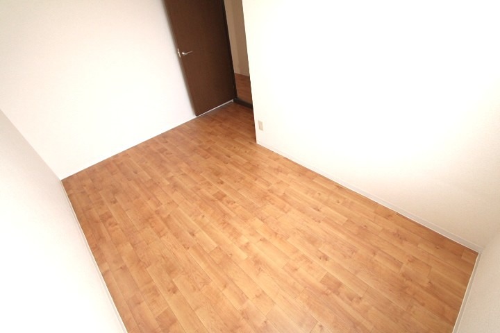 2/4 エントランス