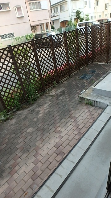 13/21 バルコニー